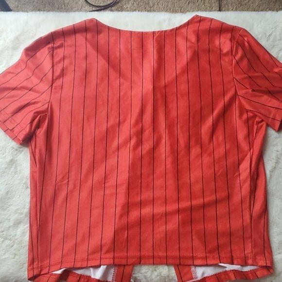 Savage 2 pc Outfit - Picture 6 of 7